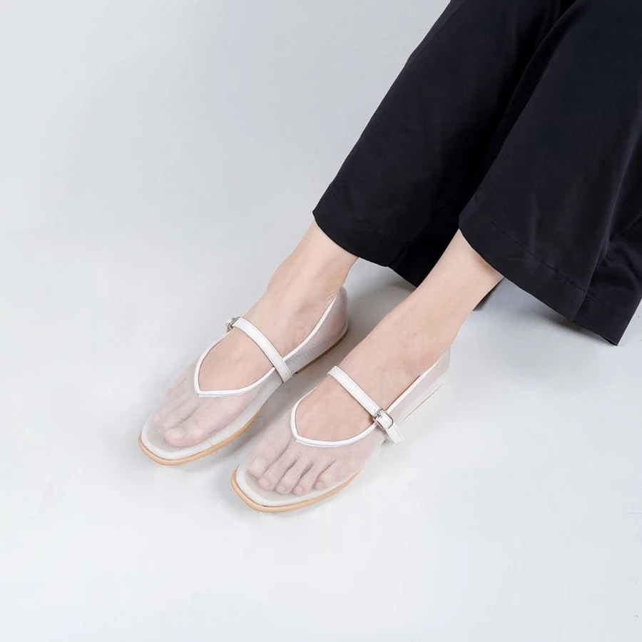 219. Mesh Shoes buat si Kaki Jumbo